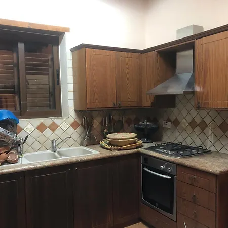 Zivla's Stone House Dom wakacyjny *