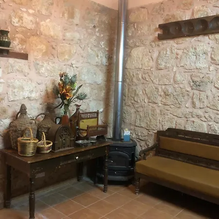 Zivla's Stone House Dom wakacyjny Trimitusa